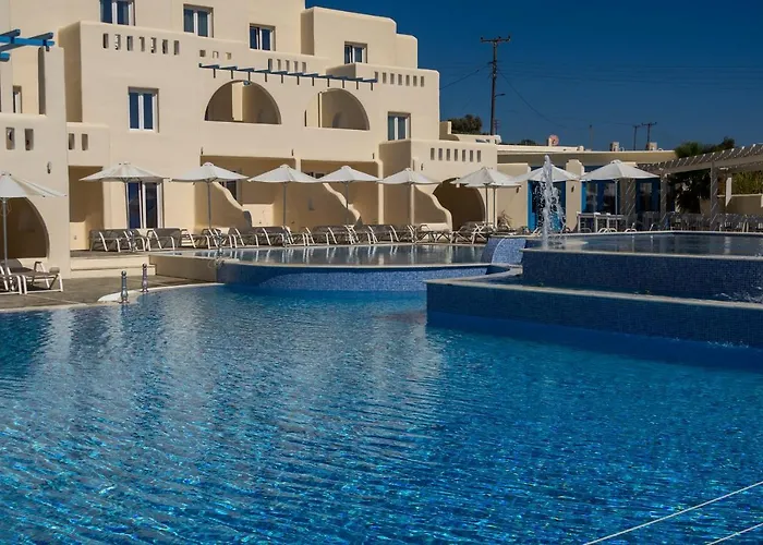 Naxian Emerald מלון 4*