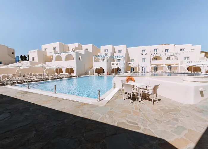 Naxian Emerald מלון