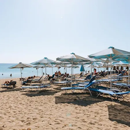 Naxian Emerald Szálloda 4*